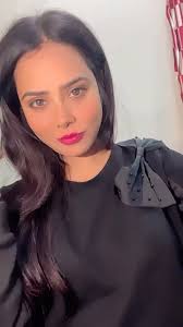 Kam khana q khati hi