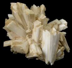 Laumontite Silicate Minerals Minerals And Gemstones Crystals Minerals