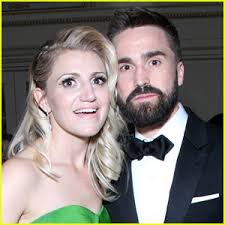 2016 MayJust Jared: Celebrity Gossip and Breaking Entertainment News