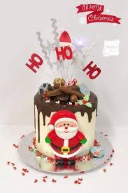 How To Decorate A Birthday For Christmas For Boys Girls And Adults Christmas Cake Designs Christmas Cake Decorations Christmas Cake
