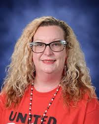 Krystal Leach's Instagram, Twitter & Facebook