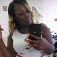 Alexis Staten's Instagram, Twitter & Facebook