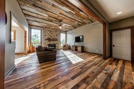 Myriad flooring ideas were on display at the 2016 architectural digest design show and we saw plenty of enticing materials, finishes, patterns and. Log Home Flooring Ideas For A Stylish Sturdy Log Home