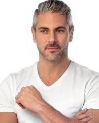 Suele suceder que en los peores...