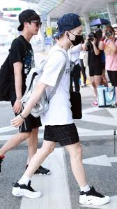 We Are Bulletproof Fashion Min Yoongi Bts Min Yoongi