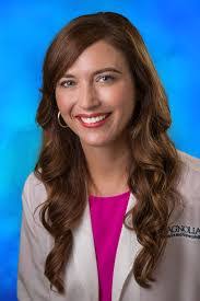 Julie North's Instagram, Twitter & Facebook