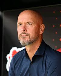 Man Utd still trophyless after adding one to cabinet