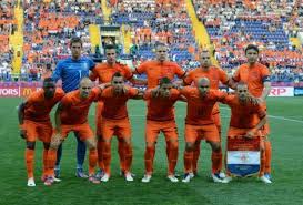 Uefa euro 2020 will take place between 11 june and 11 july 2021. Oranje Football Team Soccer Team Holland