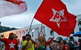 La presidenta del partido de los trabajadores de brasil (pt), la diputada gleisi hoffmann, afirmó este sábado que esa formación de izquierda liderada por el expresidente luiz inácio lula da silva quiere mediar para una solución pacífica y democrática a la crisis en venezuela. 41 Anos De Luchas Y Victorias Del Partido De Los Trabajadores De Brasil