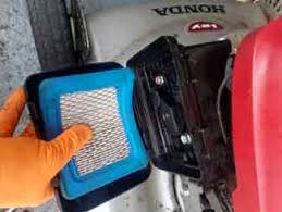 We have a great online selection at the lowest prices with fast & free shipping on many items! Where Is Carburetor On Lawn Mower Beginners Guide With Pics Lawnmowerfixed