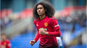 Tahith chong prefers to play with left foot. Why Man United Should Loan Out Tahith Chong Amid Interest