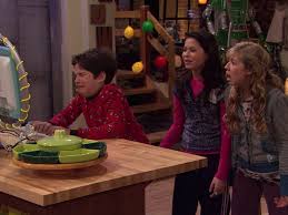 Стив хофер, адам вайсман, дэвид кендалл. Nickelodeon S Icarly Is More Relevant Than Ever In 2021