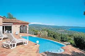 Vacanze, mare, sole, sport, divertimenti, paesaggi incantevoli, vegetazione rigogliosa, pittoreschi villaggi di pescatori ed eleganti località balneari. Case Vacanza Ed Appartamenti Costa Azzurra Interchalet