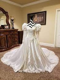 Vintage Wedding Dresses For Sale Ebay In 2021 90s Wedding Dress Fairy Wedding Dress Wedding Dresses