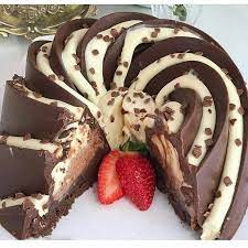 Shared By Miss Flower Find Images And Videos About Food Chocolate And Delicious On We Heart It The App To Get Desserts Yummy Food Dessert Dessert Recipes