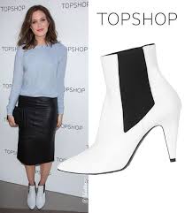 Celebrity Shoe Style Mandy Moore In White Topshop Ankle Boots Celebrity Shoes Shoe Style Topshop Customer.service@topshop.com shop our feed👇 like2b.uy/topshop. celebrity shoe style mandy moore in