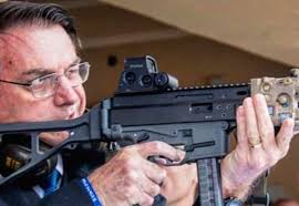 Partido partido socialismo e liberdade. Tensao Com Congresso Bolsonaro Ressuscita Licenca Para Matar E Quer Armar Milicias Hora Do Povo