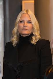 Check spelling or type a new query. Kronprinzessin Mette Marit So Geht Es Ihr Heute Mit Ihrer Krankheit Gala De