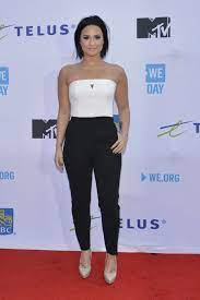 Nie pozostaje nam nic innego, jak czekać do października! Demi Lovato We Day Toronto 2015 In Toronto Celebmafia