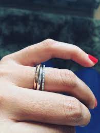 Cartier Trinity Ring Als Verlobungsring Weddingbee Weddingrings Hochzeit Ringe Cartie Anillo De La Trinidad Anillo Cartier Anillos De Compromiso Cartier