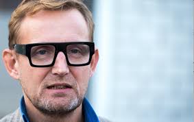 Prins bernhard is helemaal geen prins, hij is een lul. De Miljoenenbedrijven Van Prins Bernhard Jr Sterren Telegraaf Nl