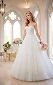 Brautkleider online shop, schneller versand. Organza Prinzessin Brautkleid Stella York Wedding Dresses