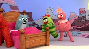 Join our host dj lance rock as he introduces us to friendly toy monsters in a magical land full of music, dance, colorful cartoons and simple life lessons that will get you and your children up off the floor to learn and dance. Best 57 Yo Gabba Gabba Backgrounds On Hipwallpaper Tokyo Disneyland Wallpaper Tokyo Disneysea Wallpaper And Tokyo Ghoul Wallpaper Clean