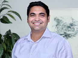 Vikrant Tandon's Instagram, Twitter & Facebook