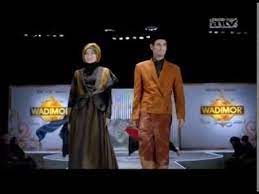 Model baju gamis dari kain sarung wadimor ragam muslim to download model baju gamis dari kain sarung wadimor ragam muslim just right click and save image as. Iklan Wadimor Fashion Show Youtube