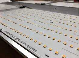 Eco model of hlg 550 offers the highest output and efficiency for your money. Hlg 550 V2 Quantum Board Led Grow Light Review Growyour420 Led Grow Lights Led Grow Best Led Grow Lights