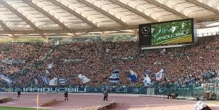 Curva sud roma, roma (rome, italy). Roma Lazio Sara Il Primo Derby Della Storia Con La Curva Nord Vuota
