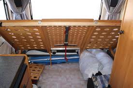 Darunter befindet sich nun soooooooviel. Neubau Heckfestbett Mit Sitzfunktion 2009 2010 Wohnwagen Ottos Jimdo Page