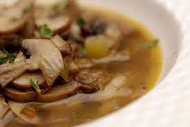 Resepi sup jejari ketam dengan cendawan enoki. Resipi Sup Cendawan Rusia Yang Kering