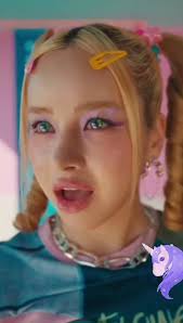 ALAN REET kit has been 75% grafted. 1s days graft and the cuzzys are