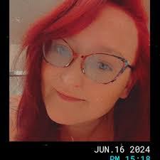 Amy Tschida's Instagram, Twitter & Facebook