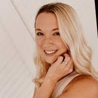 Terry Leone's Instagram, Twitter & Facebook