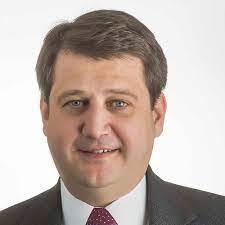 Tom Dittmer's Instagram, Twitter & Facebook