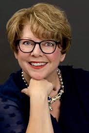 Review: Melanie Benjamin's surf family novel 'California Golden'