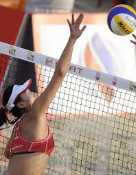 Jun 04, 2021 · une joueuse de tennis russe, soupçonnée d'avoir, lors d'un match en double de l'édition 2020 du tournoi, volontairement perdu un jeu sur lequel des dizaines de milliers d'euros avaient. Le Qatar A T Il Interdit A Des Joueuses De Beach Volley De Jouer En Maillot De Bain Elle