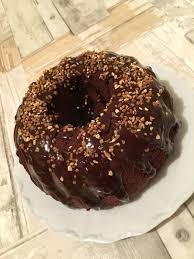 Voila Plusieurs Fois Que Je Fais Ce Gateau Et Je Ne M 39 En Lasse Pas Alors Il Vous Faudra 3 Oeufs 125g De Sucre 1 Food Snapchat Cupcake Cakes Snap Food