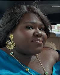 Gabby got all glammed up for the Essence Brunch only to come home to these  excited twins. They bring so much joy to both her and hubby Brandon. Look  how happy they