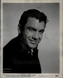 Products Tagged "Movie Actors