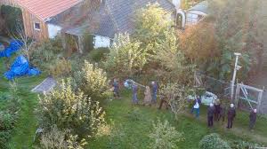 Meer dan 13 jaar actief op marktplaats. Ruinerwold Een Maand Na De Inval Internationale Journalisten Stonden Gewoon Met Hun Camera S Bij Ons In De Tuin Keldergezin Drenthe Gelderlander Nl