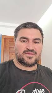 Verniz BRILHANTE para Porta de Madeira: Proteção e Estilo