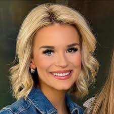 Amber Radebaugh's Instagram, Twitter & Facebook