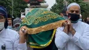 Jenazah syekh ali jaber terlebih dahulu akan disemayamkan di rumah duka yang berlokasi di perumahan berdikari sentosa, jakarta. Mwuffmees4xzbm