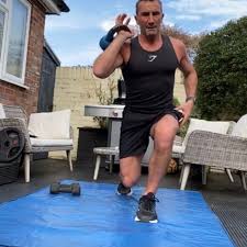Offset Lunges Exercise How To Workout Trainer By Skimble