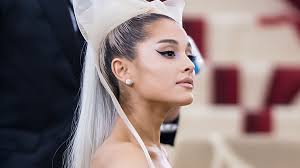 By brian gallagher for ariana grande is heading back into the studio, sporting a rather unique look with a pair of cat ears on her head, and platinum blonde hair that she changed a. Ariana Grande Returns To Her Signature Brown Hair Stylecaster