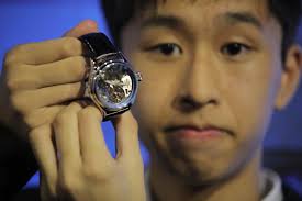 Hong Kong Watch & Clock Fair and Salon de TE commence