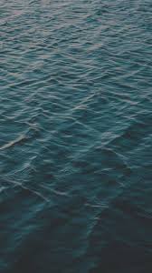 Studies have shown that blue has the power to slow our breathing and pulse rates. Ocean Aesthetic Calming Iphone Wallpaper Novocom Top